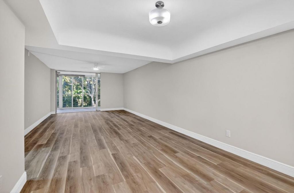 23247 Barwood Lane N, Unit 205, Boca Raton, FL 33428 Photo