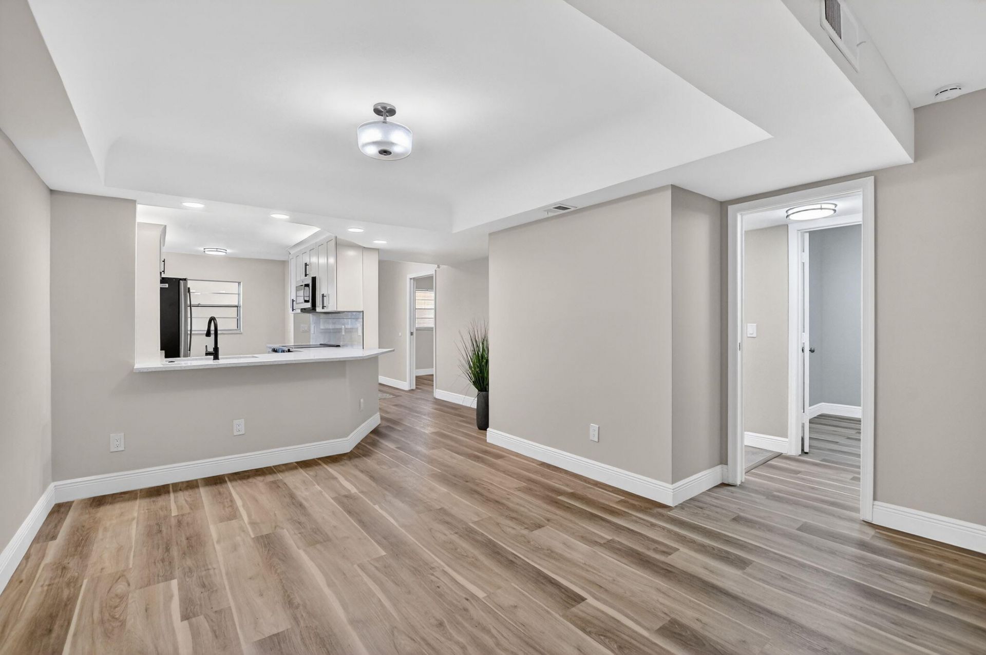 23247 Barwood Lane N, Unit 205, Boca Raton, FL 33428 Photo