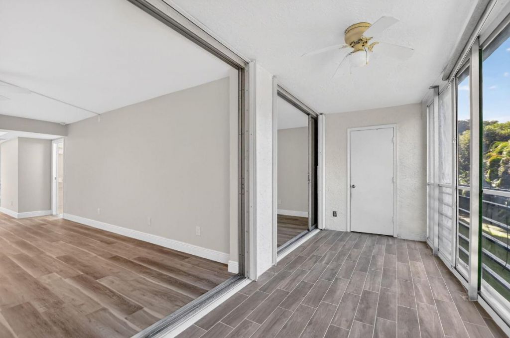 23247 Barwood Lane N, Unit 205, Boca Raton, FL 33428 Photo