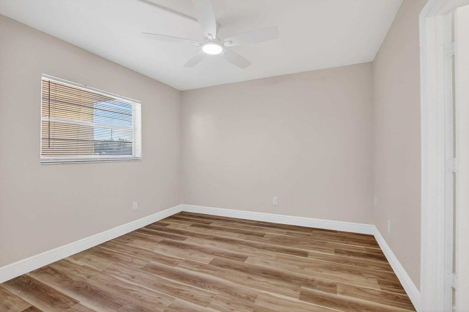 23247 Barwood Lane N, Unit 205, Boca Raton, FL 33428 Photo