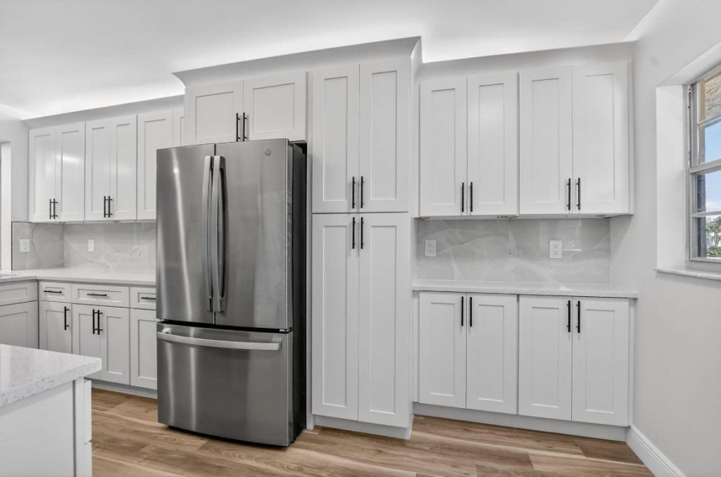 23247 Barwood Lane N, Unit 205, Boca Raton, FL 33428 Photo