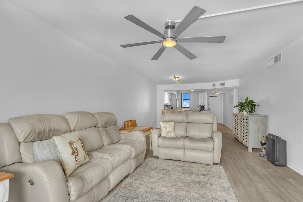 9900 S Ocean Drive, Unit 804, Jensen Beach, FL 34957 Photo