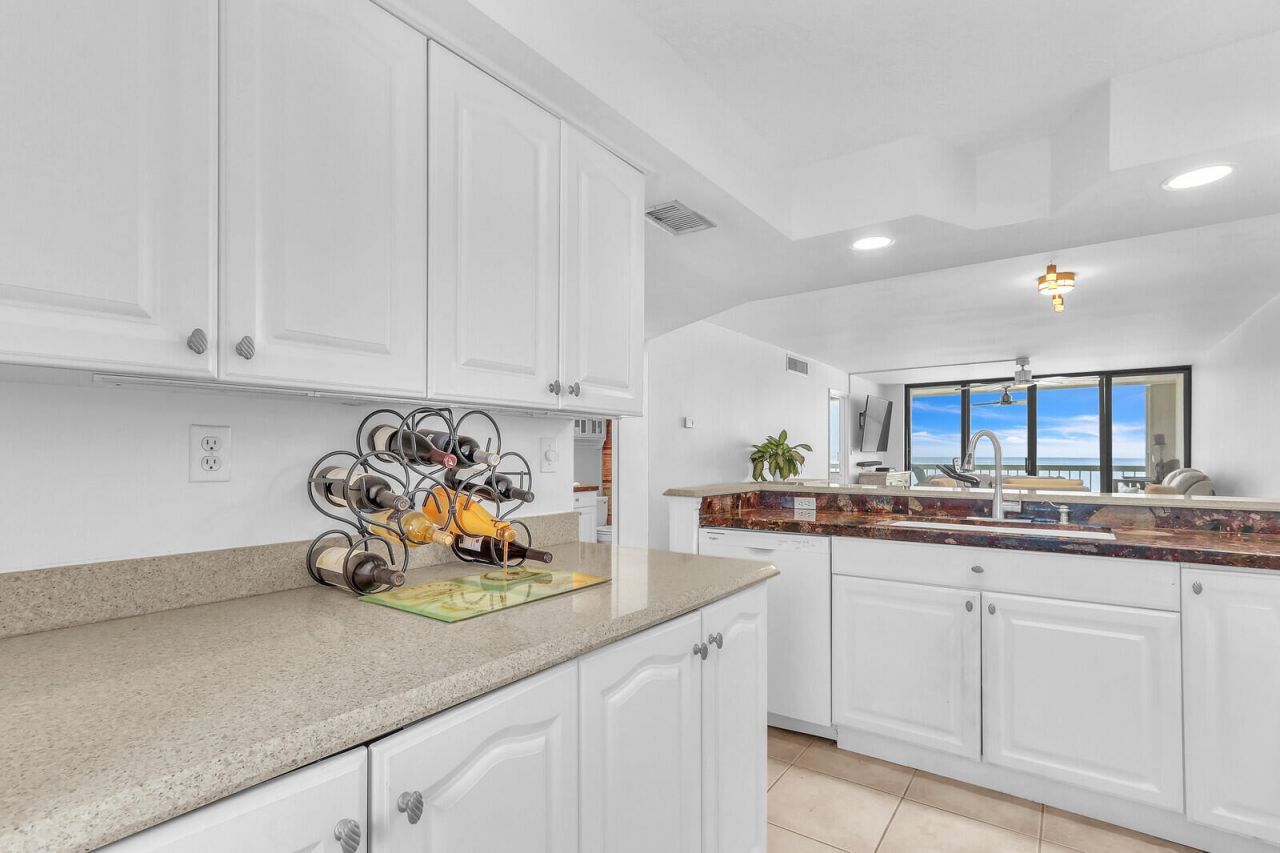 9900 S Ocean Drive, Unit 804, Jensen Beach, FL 34957 Photo