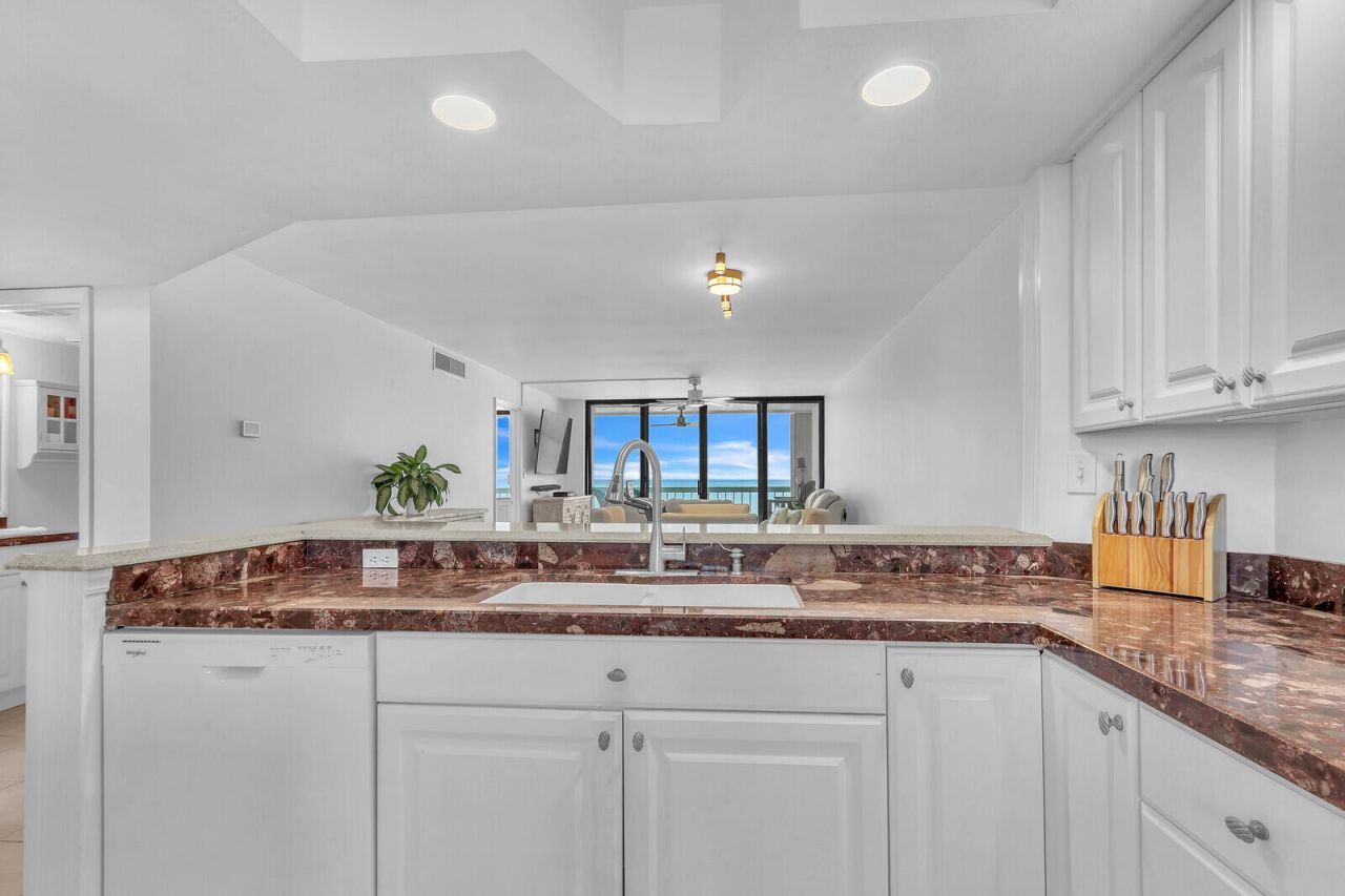 9900 S Ocean Drive, Unit 804, Jensen Beach, FL 34957 Photo