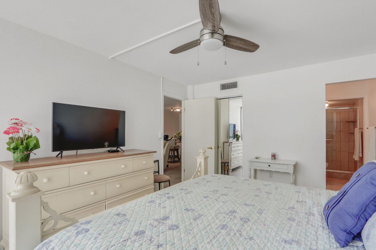 9900 S Ocean Drive, Unit 804, Jensen Beach, FL 34957 Photo