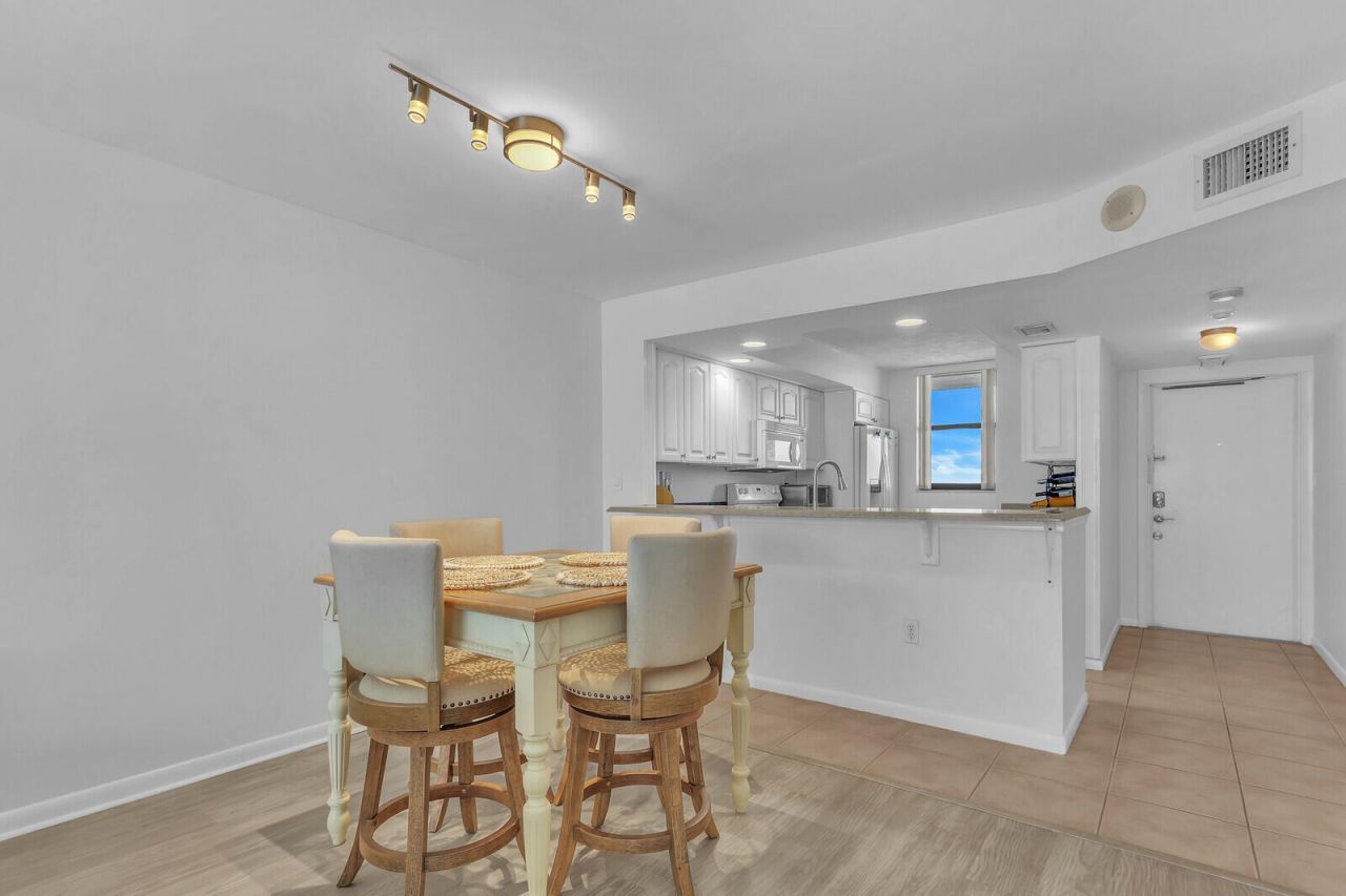 9900 S Ocean Drive, Unit 804, Jensen Beach, FL 34957 Photo