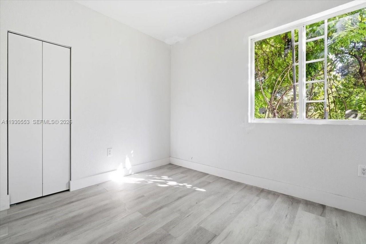 1126 NW 28 , Unit 1126, Miami, FL 33127 Photo