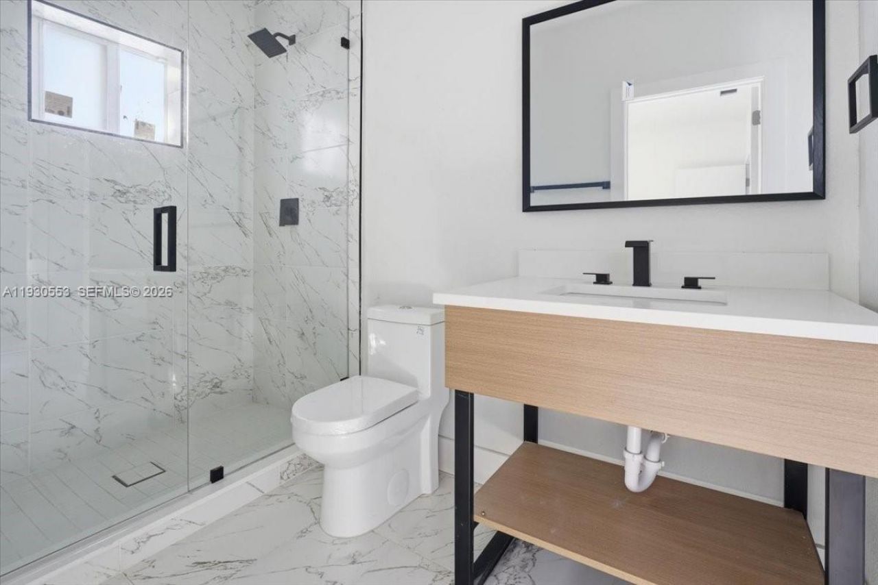 1126 NW 28 , Unit 1126, Miami, FL 33127 Photo