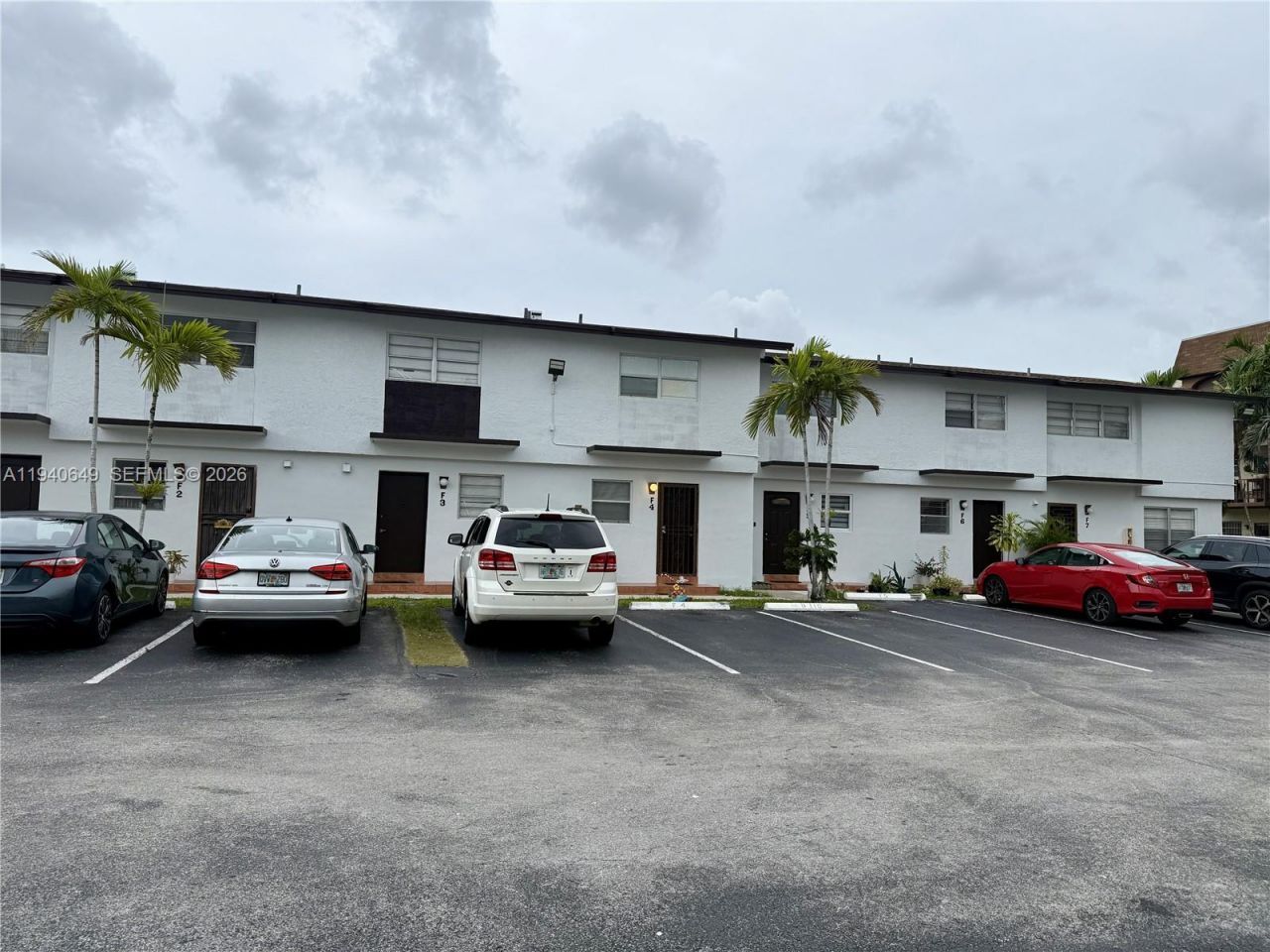 20 SW 108th Ave, Unit 7-F, Sweetwater, FL 33174 Photo