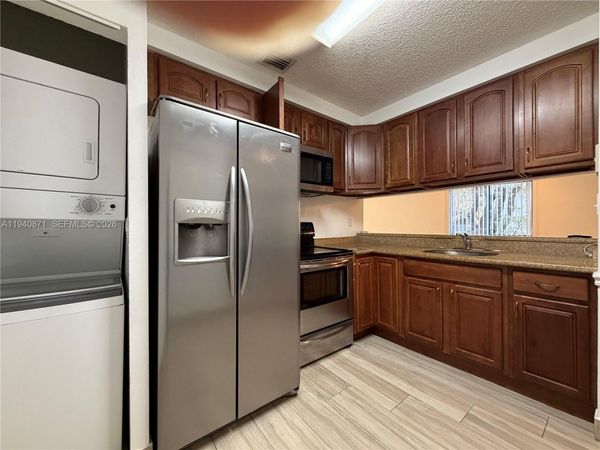 9123 SW 138th Pl, Unit 9123, Miami, FL 33186