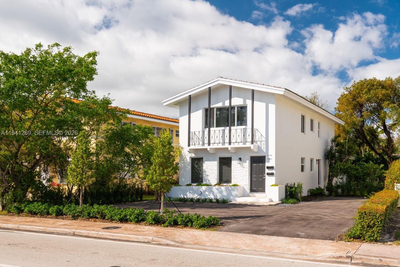 2922 S Le Jeune Rd, Unit 2, Coral Gables, FL 33134 Photo