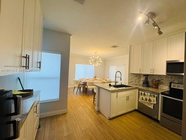 10919 NW 67th Ter, Doral, FL 33178 Photo