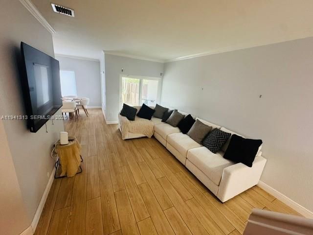 10919 NW 67th Ter, Doral, FL 33178 Photo