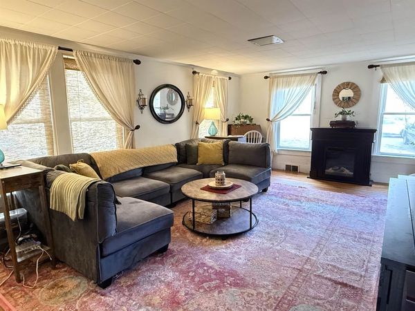 662 Vt Rt 30, Newfane, VT 05345