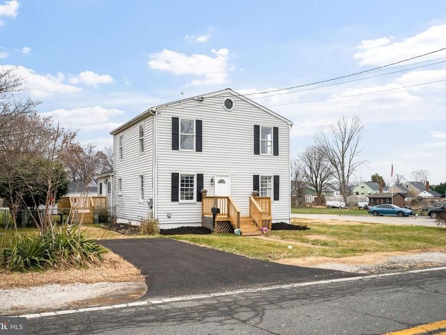 511 Riverside Drive, Baltimore, MD 21221 Main Photo