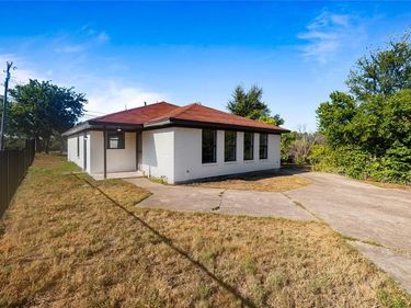 2540 Avenue H, Fort Worth, TX 76105