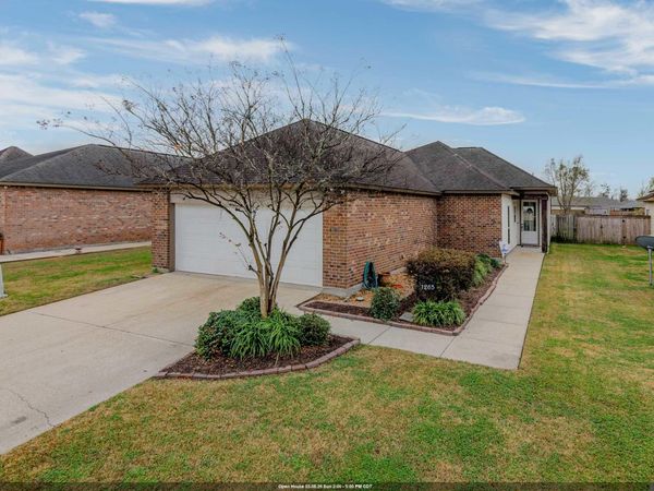 1265 Madrid Ave, St Gabriel, LA 70776