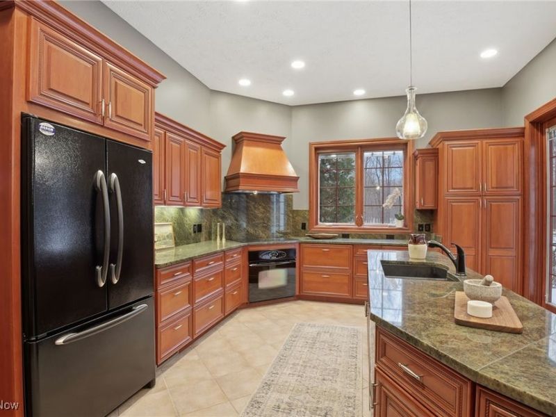 425 Woodside Avenue, Jefferson, OH 44047 Photo 14