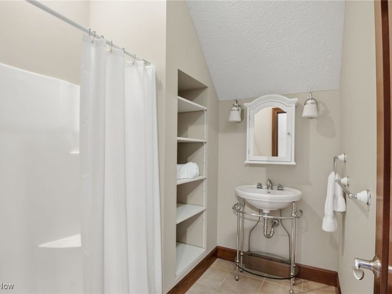 425 Woodside Avenue, Jefferson, OH 44047 Photo 33