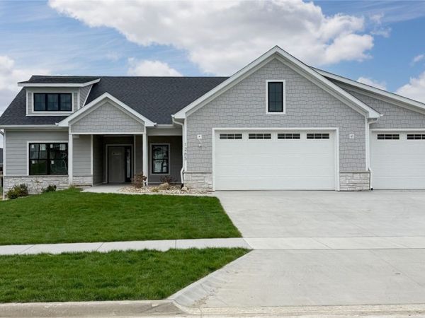 1265 Osage Lane, North Liberty, IA 52317
