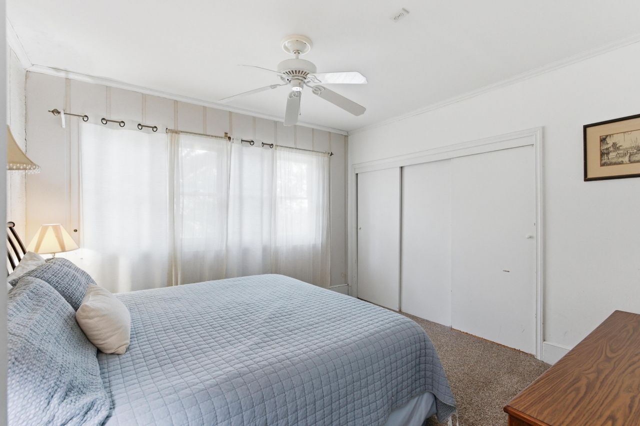 2804 Marshall Boulevard Photo 22