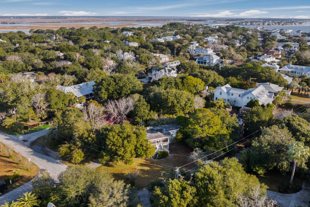 2804 Marshall Boulevard Photo 29