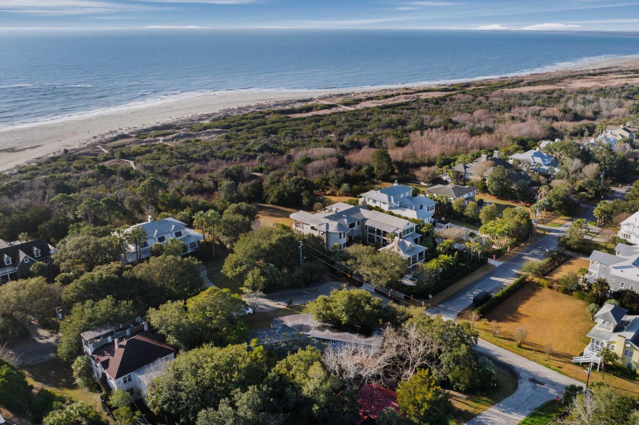 2804 Marshall Boulevard Photo 5