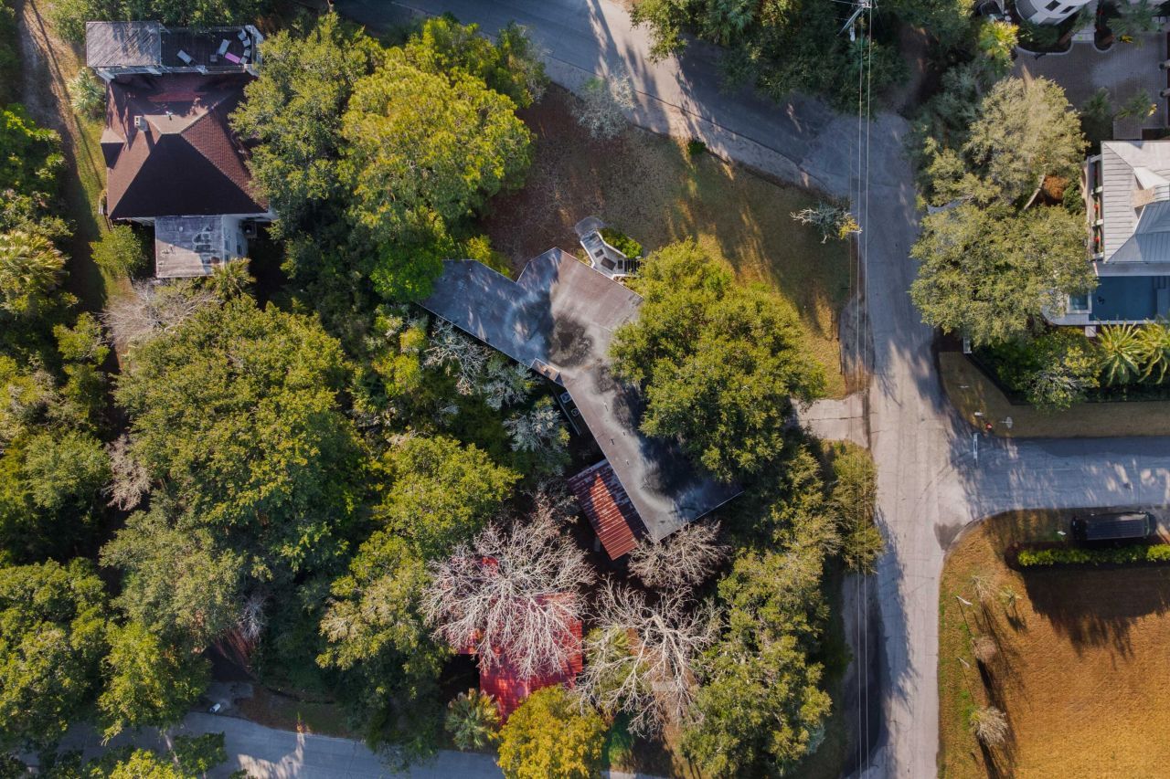 2804 Marshall Boulevard Photo 6