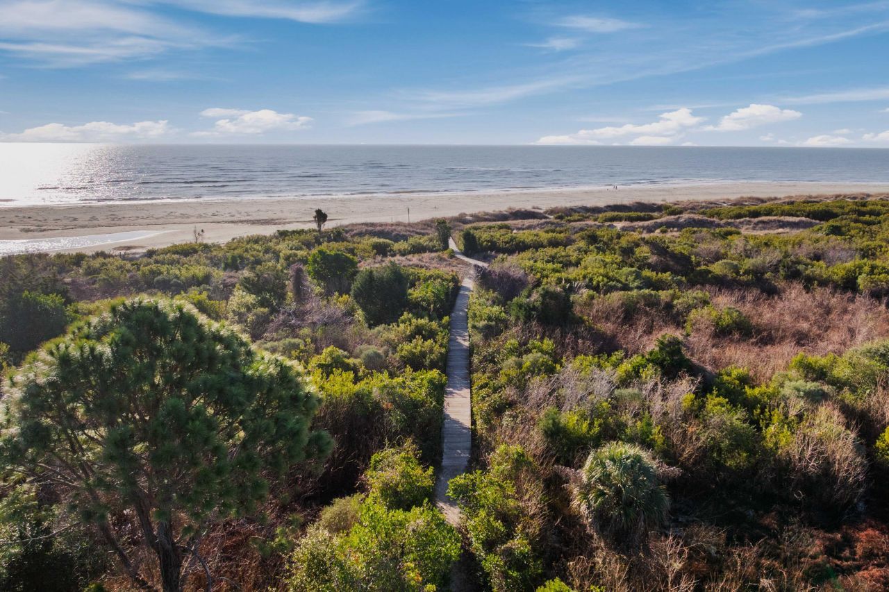 2804 Marshall Boulevard Photo 7