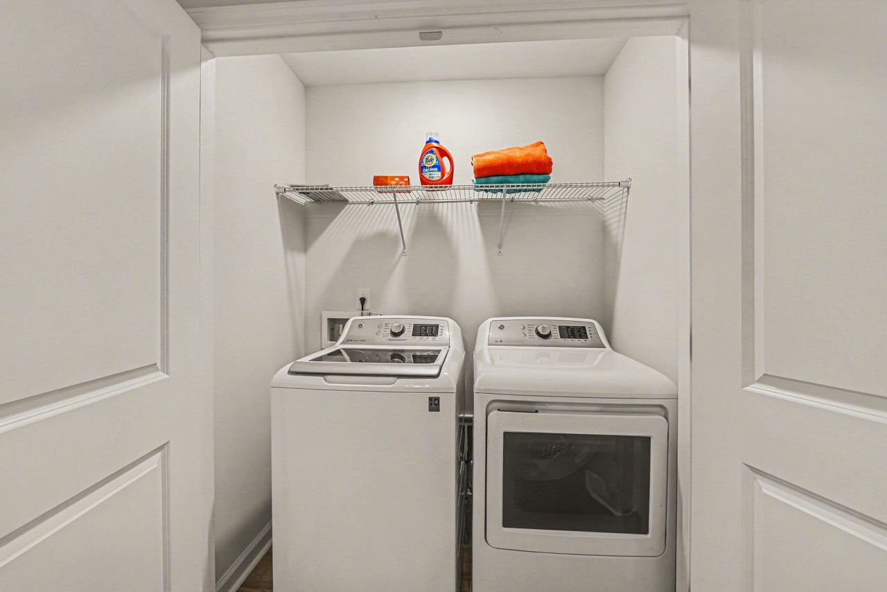 699 Hilchot Drive Photo 16