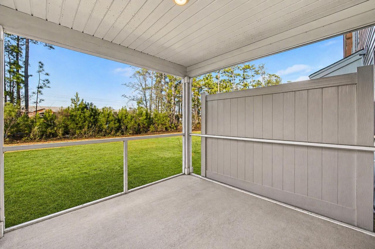 699 Hilchot Drive Photo 26