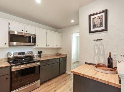 2401 Eilers Ln #102, Unit 102, Lodi, CA 95242 Photo