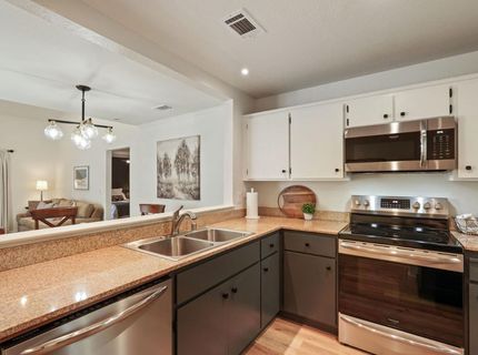 2401 Eilers Ln #102, Unit 102, Lodi, CA 95242 Photo