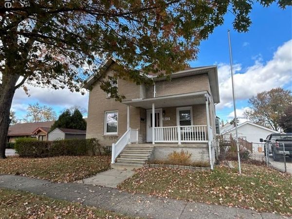 14212 Northline Road, Southgate, MI 48195