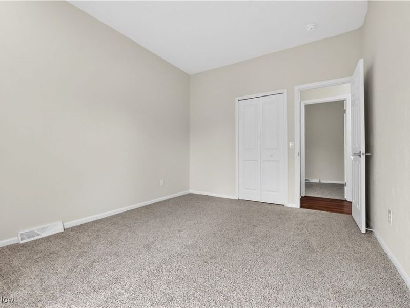 578 N Main Street, Amherst, OH 44001 Photo 27