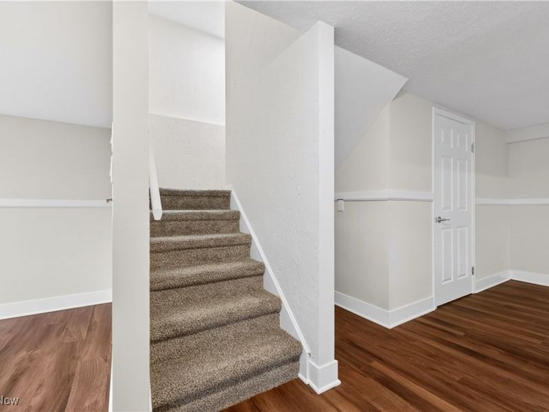 578 N Main Street, Amherst, OH 44001 Photo 30