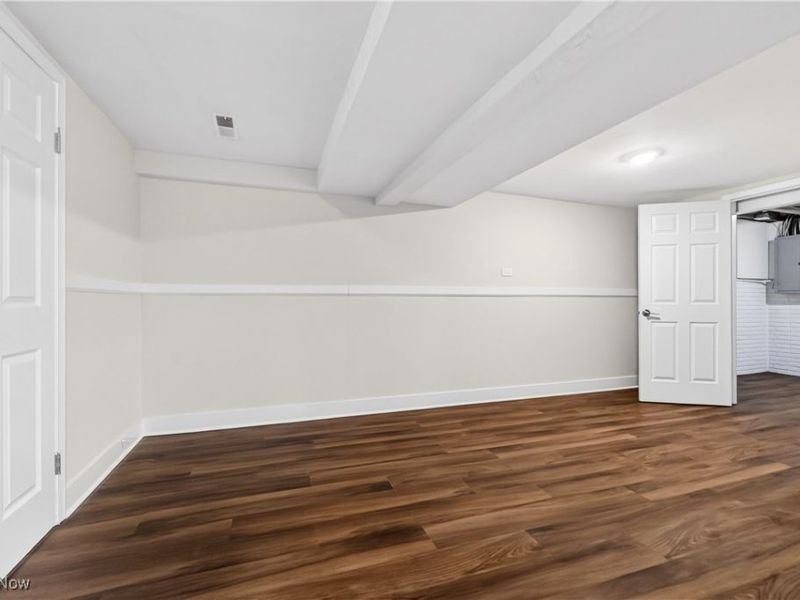 578 N Main Street, Amherst, OH 44001 Photo 35