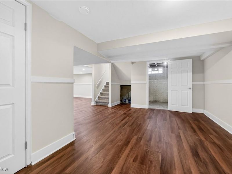 578 N Main Street, Amherst, OH 44001 Photo 37