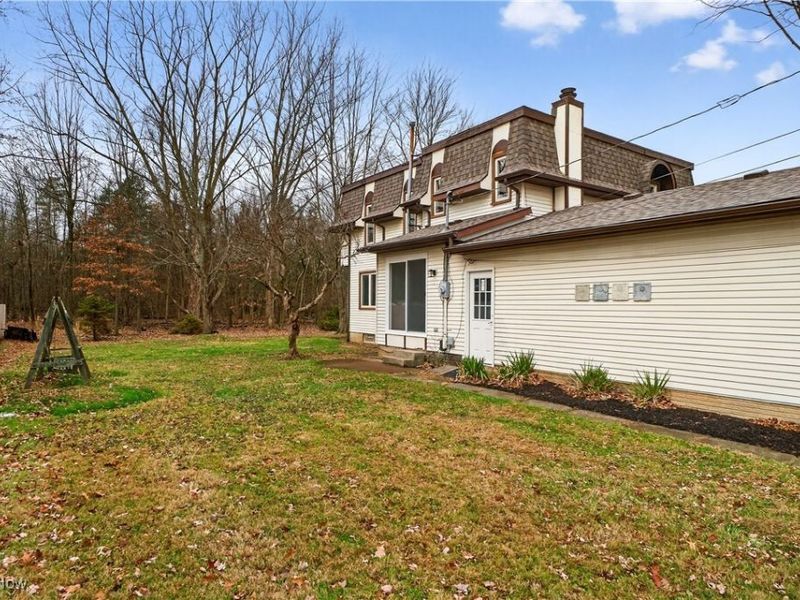 578 N Main Street, Amherst, OH 44001 Photo 40