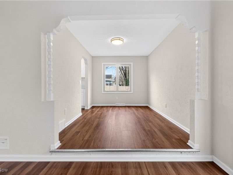 578 N Main Street, Amherst, OH 44001 Photo 9