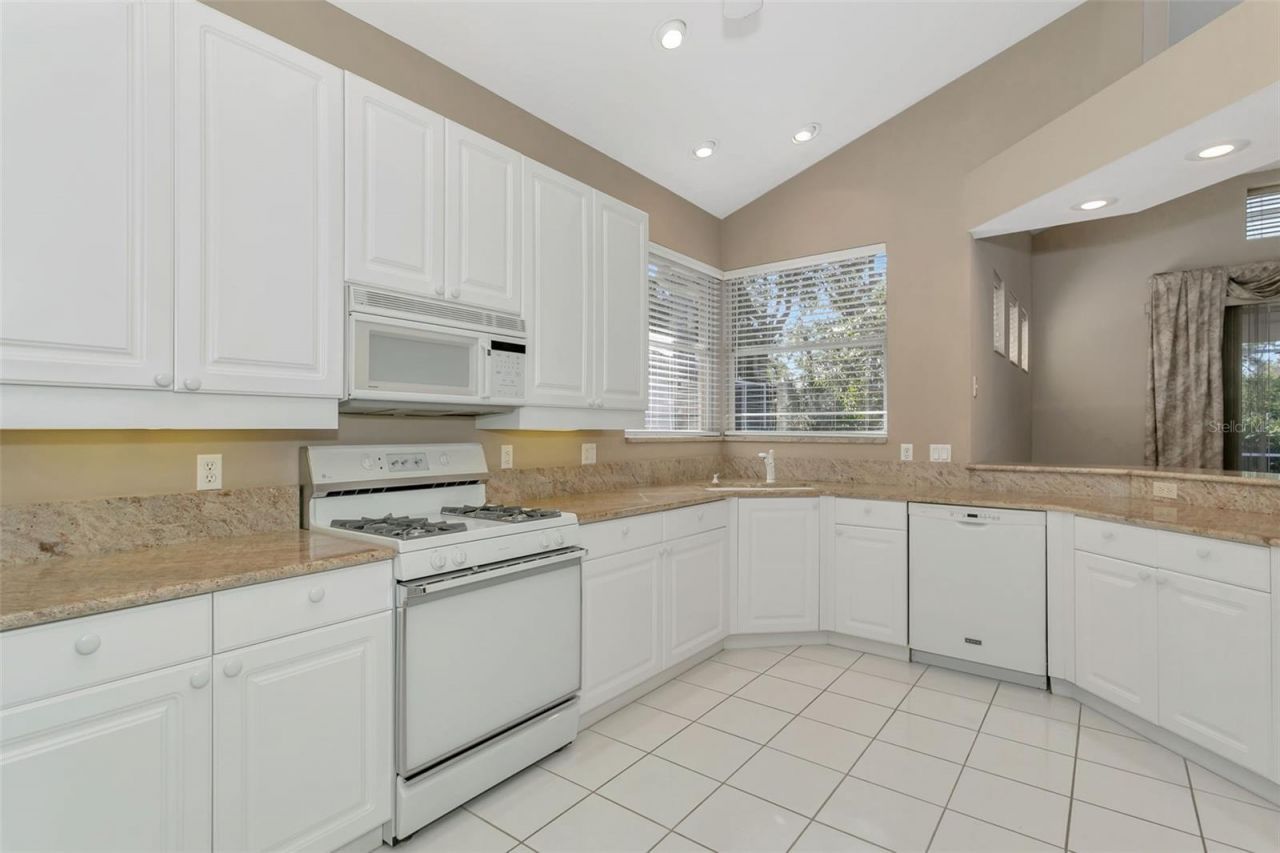 6404 Wentworth Crossing, University Park, FL 34201 Photo