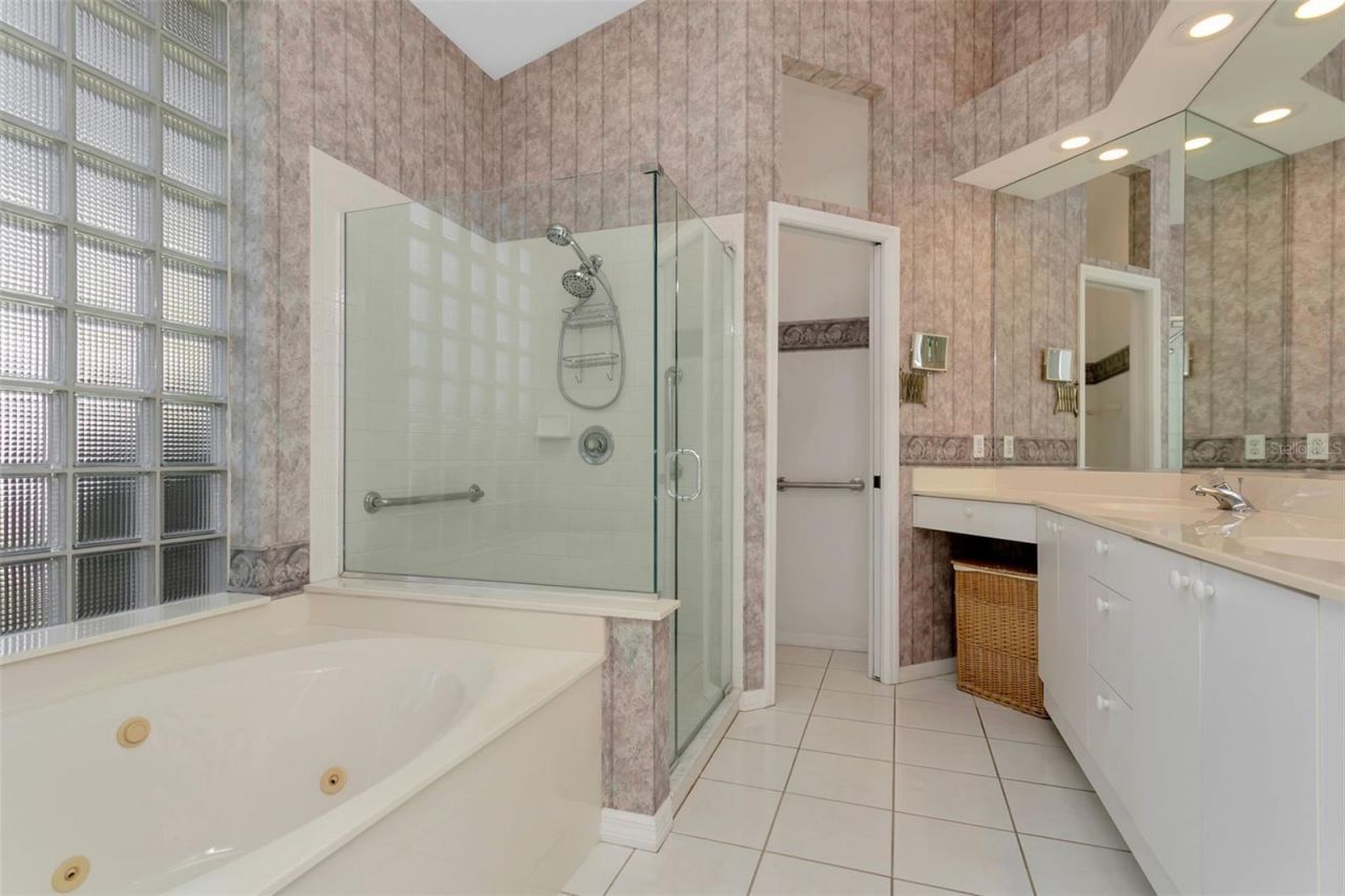 6404 Wentworth Crossing, University Park, FL 34201 Photo