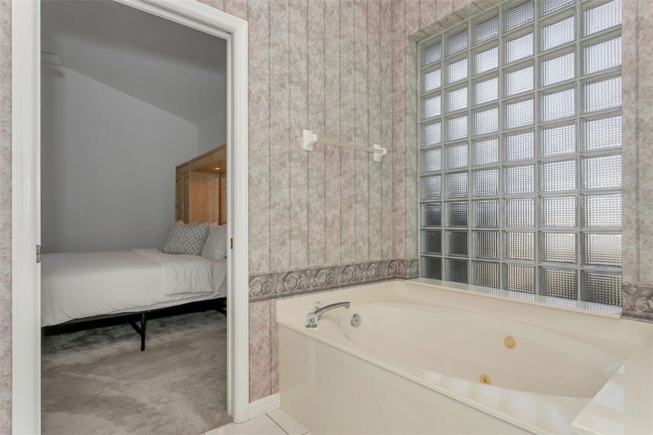 6404 Wentworth Crossing, University Park, FL 34201 Photo