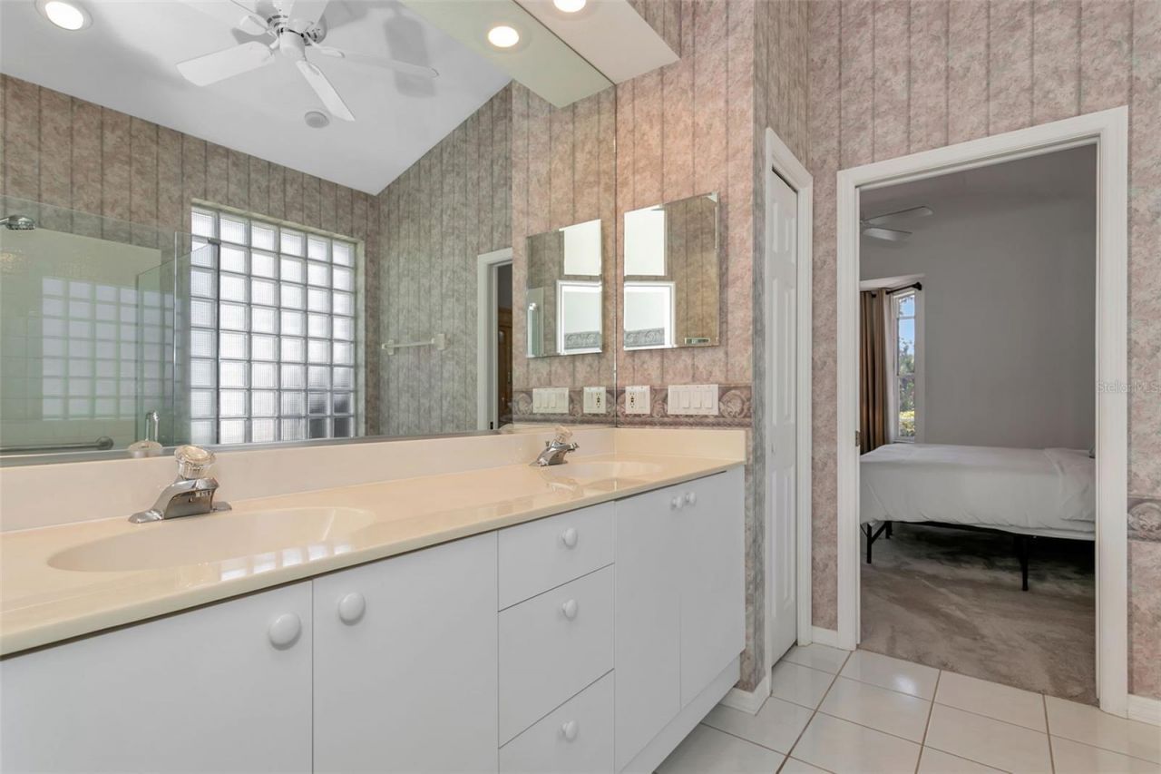 6404 Wentworth Crossing, University Park, FL 34201 Photo