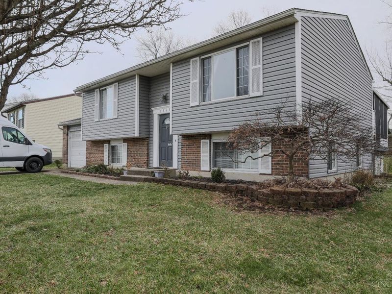 3069 Sovereign Drive, Colerain Township, OH 45251 Photo 3