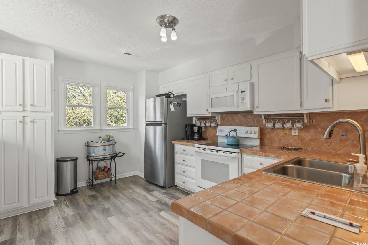 4999 Highway 17 Business Photo 14