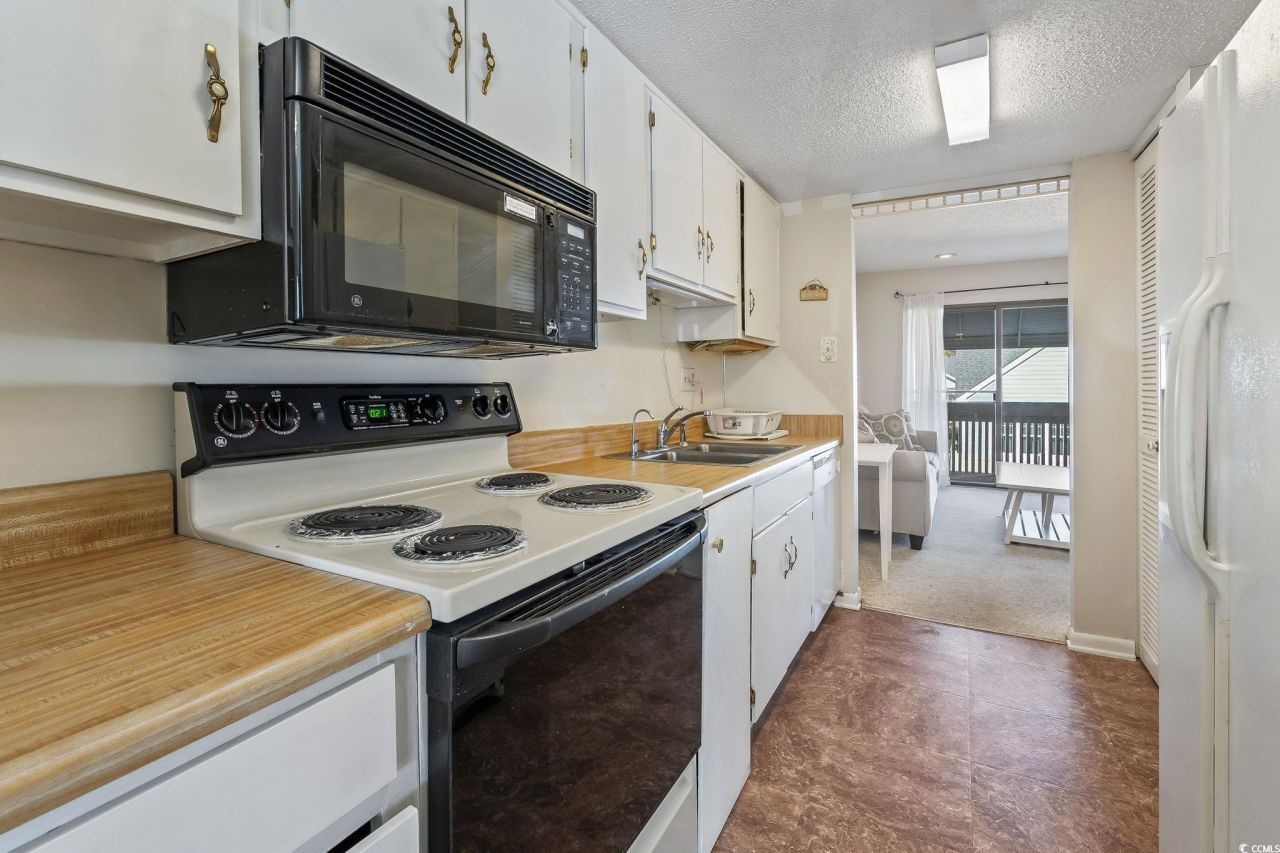 1000 11th Ave. N Photo 22