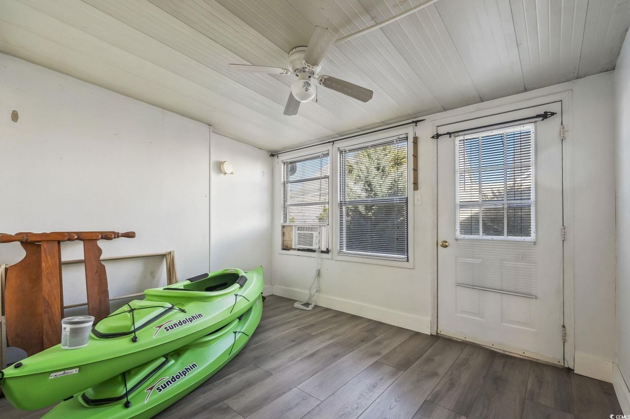 1000 11th Ave. N Photo 32