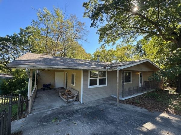 30 Worcester Drive, Bella Vista, AR 72714