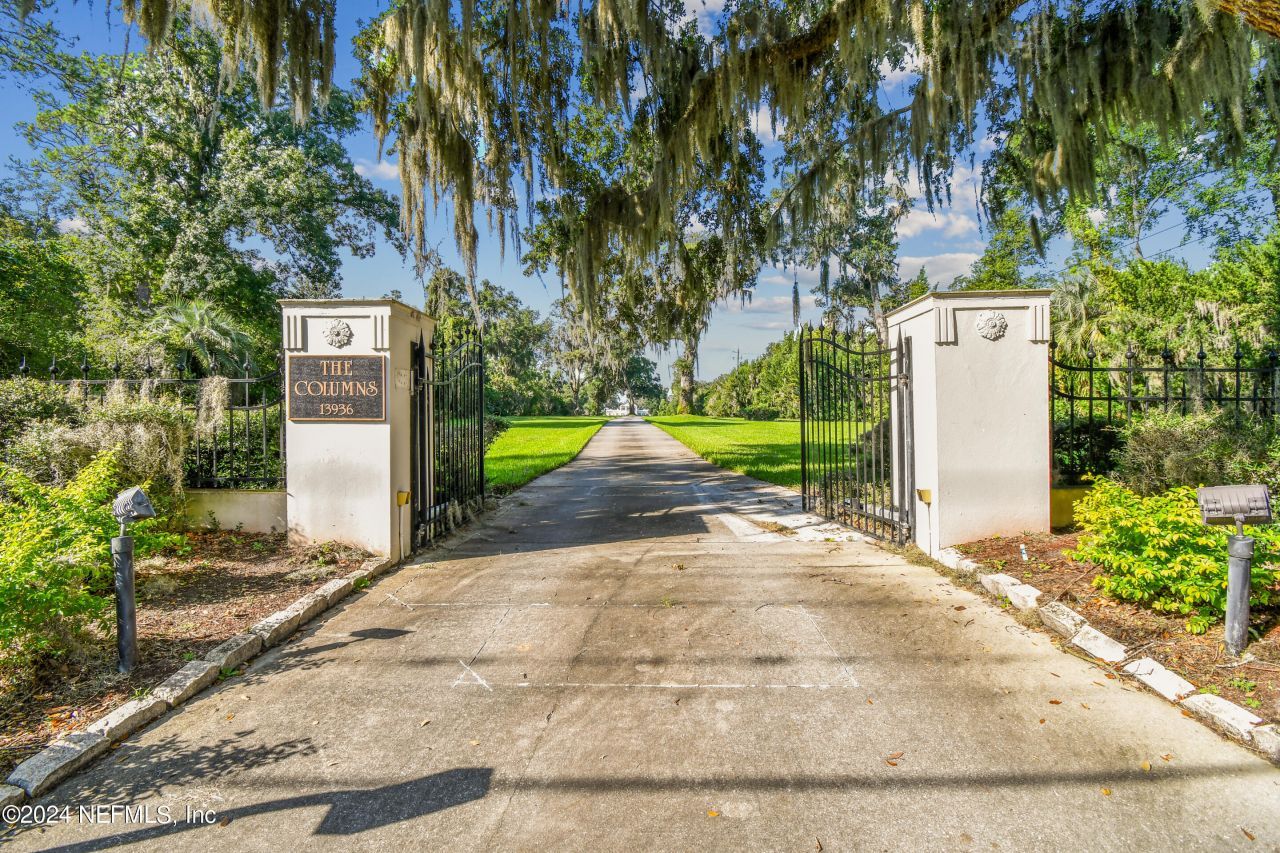 13936 Mandarin Road, Jacksonville, FL 32223 Photo